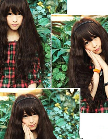 长卷发的烟花烫深得人心,齐刘海显得乖巧很多了,长头发的女生可以
