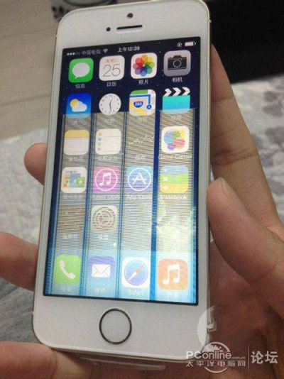 网友爆iPhone5s花屏门 iPhone5s花屏怎么办