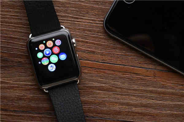 安卓要加油了 Apple Watch对比Moto360