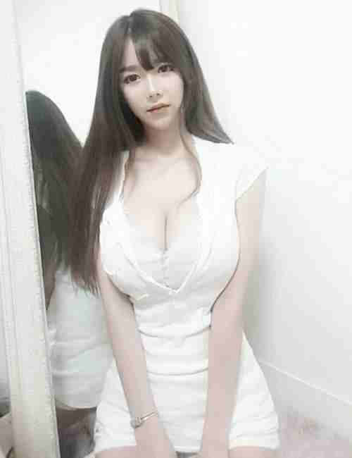 韩国女主播李秀彬